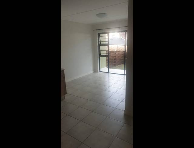 1 BEDROOM PROPERTY TO RENT IN GREENBAY ECO ESTATE